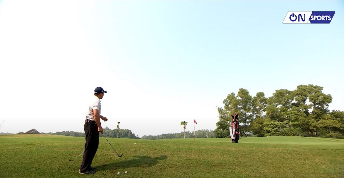 On Golf | PHẠM MINH ĐỨC CÁCH THỰC HIỆN NHỮNG CÚ CHIP LÊN DỐC